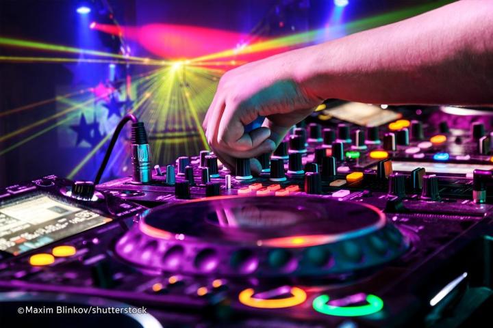 Electronic%20Dance%20Music%202020%20(EDM)%2012+DVD%20-%20Image%207