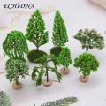 Mixed sizes of natural green model trees, choose the size that suits you Artificial trees for DIY landscaping accessories. 