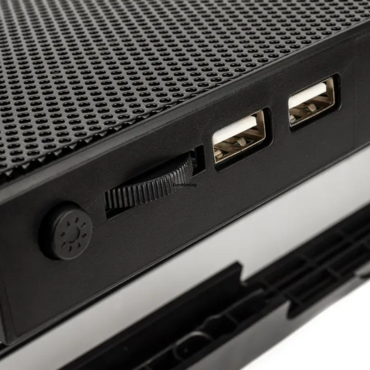 F500%2017-inch%20laptop%20cooler%20-%20Image%205