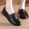 2024 Spring and Summer Casual Leather Shoes Women's Shoes Soft Bottom Flat Middle-Aged and Elderly Mother Shoes Single Shoes Waterproof Non-Slip Work Shoes. 