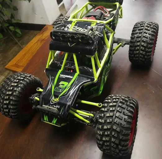 Wltoys%2012428%2012423%2012628%20124019%20144001%20Feiyue%20FY-03%20JJRC%20Q46%20Q40%20Q39%201/12%20RC%20Car%20Spare%20Parts%20upgrade%20large%20tires%20red%20green%20tire%20-%20Image%203