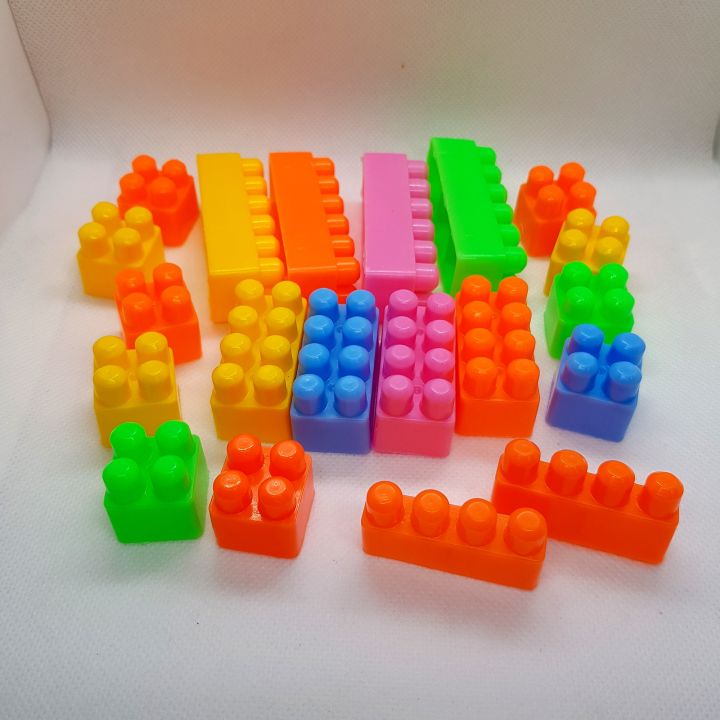 Multicolor%20Building%20Blocks%20Set%20For%20Kids%2020Pcs%20Blocks%20Play%20and%20Learn%20-%20Image%203