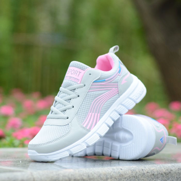 2023Spring%20and%20Summer%20Non-Slip%20Casual%20Sneakers%20Women's%20Shoes%20Mother's%20Shoes%20Women's%20Soft%20Bottom%20Deodorant%20Running%20Shoes%20Travel%20Shoes%20Sneakers%20-%20Image%205