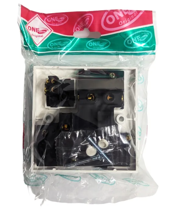 Universal%20Wall%20Switch%20Socket%20Switch%202%20&%203%20Pin%20Multi%20Plug%20Base%20-%20Image%202