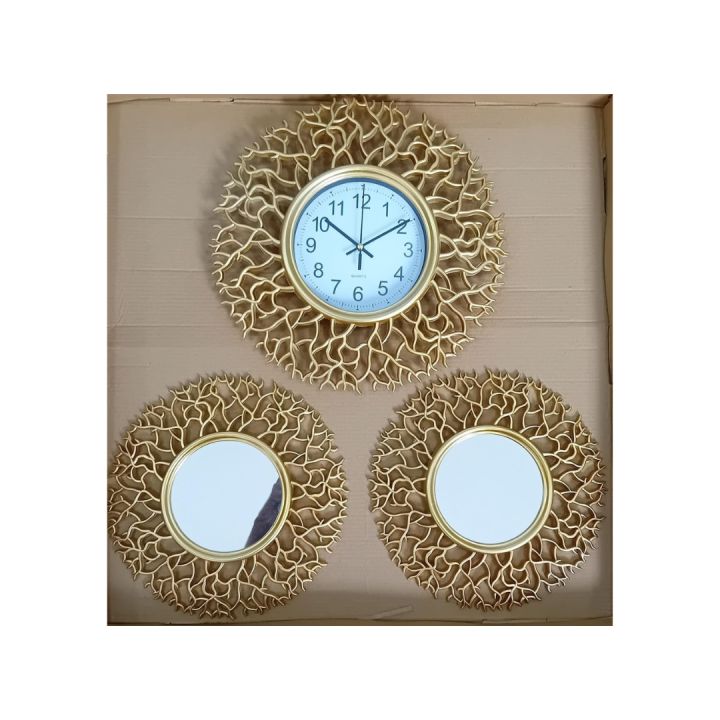 Elegant%20Gold%20Ring%20Wall%20Clock%20with%20Dual%20Mirrors%20-%203-Piece%20Set%20-%20Image%206