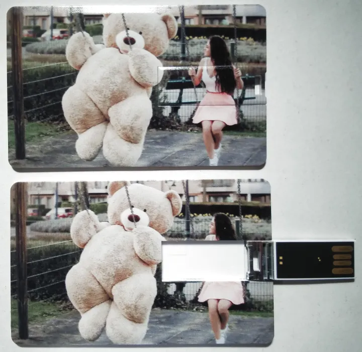 Credit%20Card%20Shape%20USB%20Flash%20Drive%20-%20Image%205