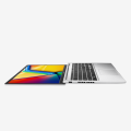Asus Vivobook X1502ZA Core i7 12700H ( H Proc ). 