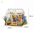 Wood Miniature Dollhouse with Decorative Plants and Ornaments Doll House Kits Girls Kids. 