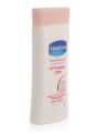 VASELINE Healthy Even Tone (vhet) with Vitamin B3 and UV Protection 200 Ml Lotion. 