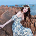 Fabric Flower Crown Natural Curled Edge Of The Petals 7 Colors Boho Flower Wreath Hairband Adjustable Wreath for Beach Wedding Destination Wedding Photo Shoot Outdoor Events Vacation Souvenirs. 