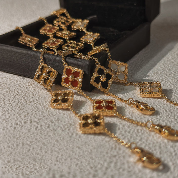 4%20Leaf%20Flower%20Bracelet%20Black%20Clover%20Bracelets%20Stony%20Hand%20Chain%20Women's%20Luxury%20Jewelry%20For%20Female%20-%20Image%202