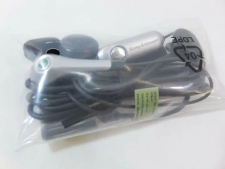 K800i%20Sony%20Ericsson%20Vintage%20Mobile%20%20Mint%20Condition%20-%20Image%205