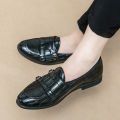 【FOOT SOFA】Large Pointed British Shoes,  Leather, High-quality Men's Shoes, Formal Business Leather Shoes, Wedding Shoes, Sizes 38 To 46, Black Brown, Simple and Breathable Gentlemen's Shoes Slip-Ons & Loafers. 