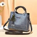 Hand Bag2023Summer New Shoulder Bag European and American Retro Easy Matching Shoulder Messenger Bag Online Influencer Fashion High-End. 