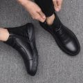 Plus Size Non-Slip Waterproof Men's Shoes Leather Shoes Men's Shoes Casual Leather Boots High Top British Style Martin Boots Pumps. 