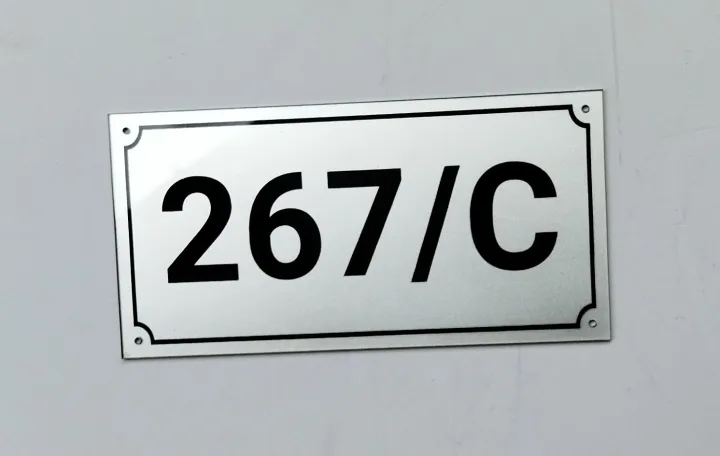 Acrylic%20House%20Number%20Plate%20Door%20Sign,%20Stylish%20Address%20Signage%20for%20Home%20or%20Office%20Entryway%20Display%20-%20Image%205