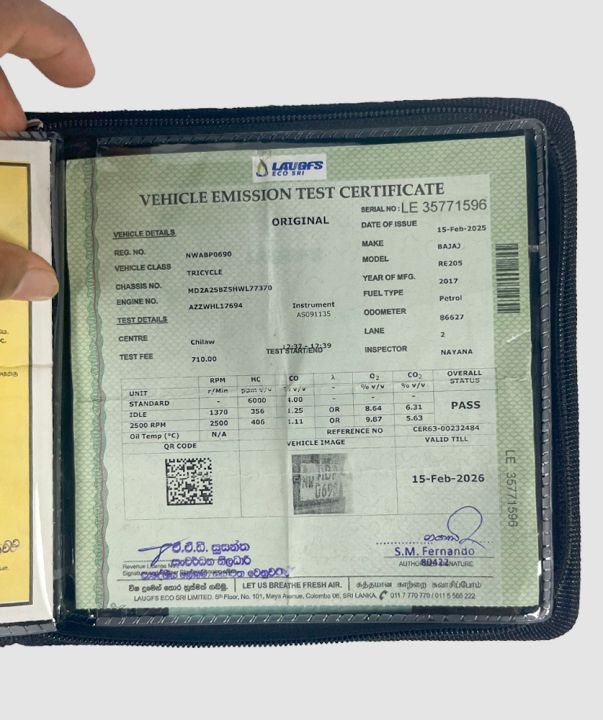 Vehicle%20Document%20Holder%20File%20Organizer%20for%20Car%20%7C%20RC%20Book,%20Insurance,%20License,%20and%20Papers%20Holder%20-%20Image%207