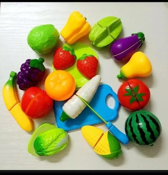 7pcs%20Pretend%20Play%20Cutting%20Fruit%20Toy%20Set%20Simulation%20Fruits%20Vegetables%20Food%20Toy%20Set%20Kitchen%20Toys%20for%20Kids%20-%20Image%203