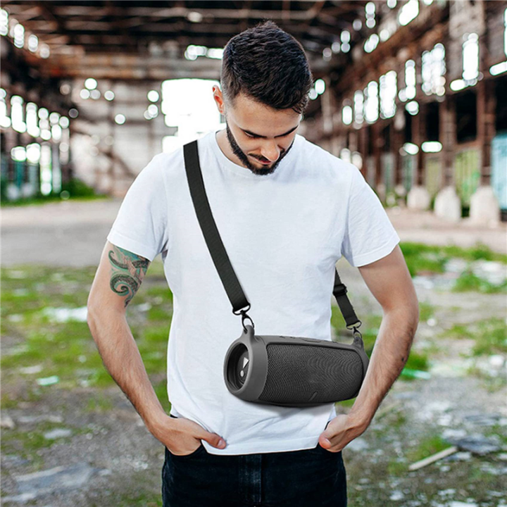 2X%20Silicone%20Case%20Cover%20for%20Jbl%20Charge%205%20Bluetooth%20Speaker,%20Travel%20Carrying%20Protective%20with%20Shoulder%20Strap%20and%20Carabiner%20-%20Image%208