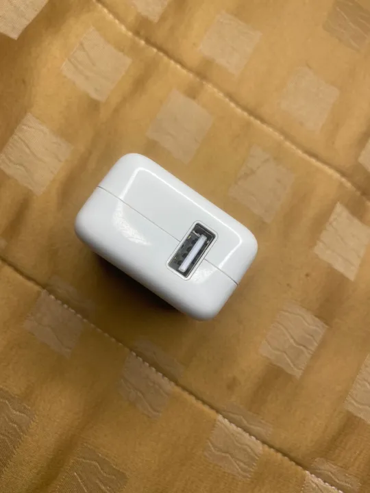 Offical%20Apple%2010w%20USB%20power%20Adapter%20Apple%20adopter%20original%2010w%20-%20Image%203