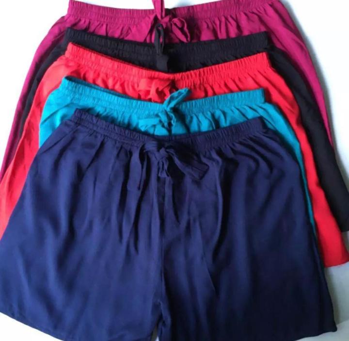 Casual%20Hot%20Shorts%20for%20Women%20-%20Travel-Friendly,%20Viscose%20Fabric%20-%20Image%203