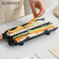 Open the sushi mold, put rice and other vegetables and meat in it, close the mold, squeeze the sushi roll, quick and easy, so you can easily make perfect sushi at home. 