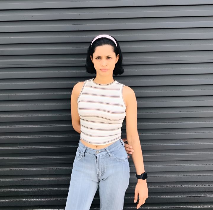 Nessie Black Essence Stripe Sleeveless Crop Top T-shirt