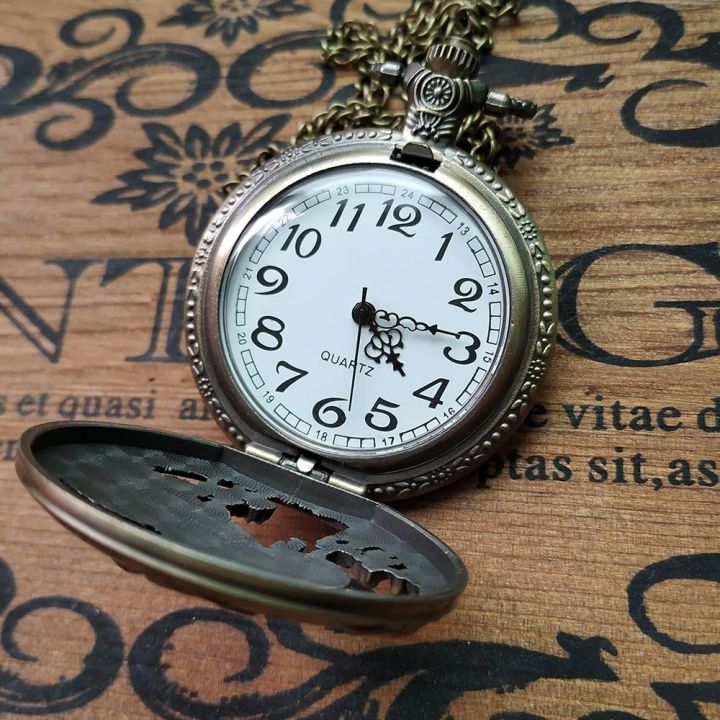 Bronze%20Zodiac%20Rooster%20Nostalgic%20Large%20Pocket%20Watch%20%20%20Relief%20Big%20Rooster%20Pocket%20Watch%20-%20Image%202