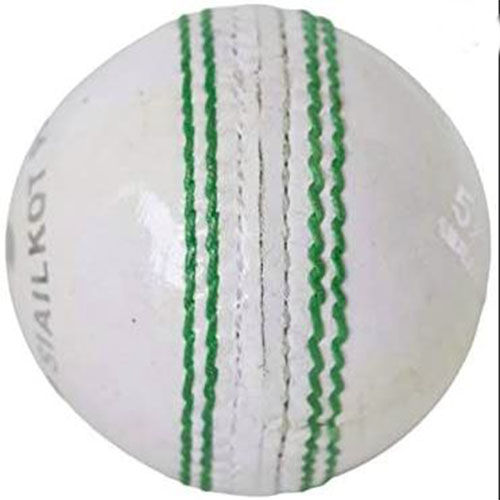 Ball%20CA%20Attack%20White%20Leather%20Cricket%20Ball%20-%20156g%20(5%201/2%20Oz)%20-%20Image%203