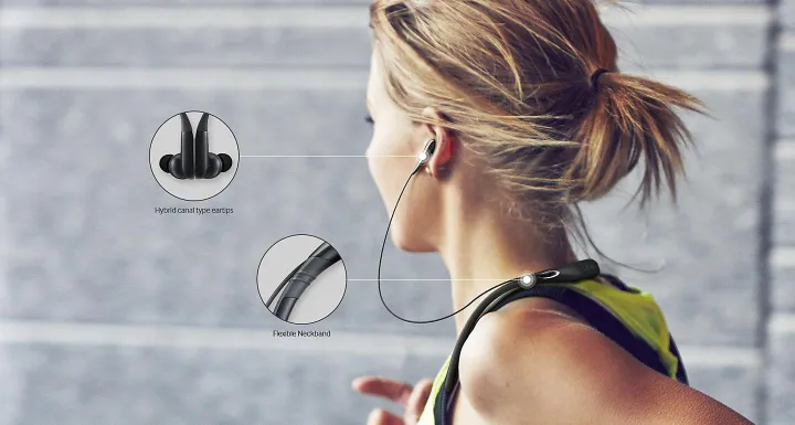 Samsung%20U%20Flex%20Bluetooth%20Wireless%20In-ear%20Flexible%20Headphones%20with%20Microphone,%20Black.%20-%20Image%203