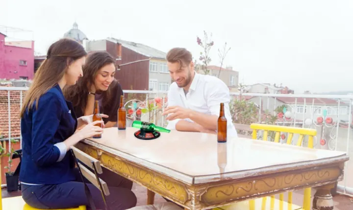 Spin%20The%20Bottle%20Party%20Game%20-%20Bachelor%20Party%20Game%20Spin%20The%20Bottle%20Drinking%20Game%20by%20ZinZen%20-%20Image%205