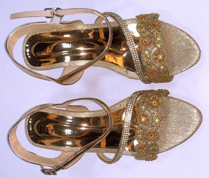 Women's%20Gold%20Heel%20Sandals%20853B%20-%20Image%202