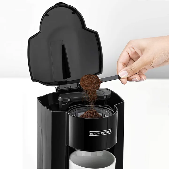 Black%20&%20Decker%20330W%20One%20Cup%20Coffee%20Maker%20With%20Coffee%20Mug%20%E2%80%93%20DCM25-B5%20-%20Image%203