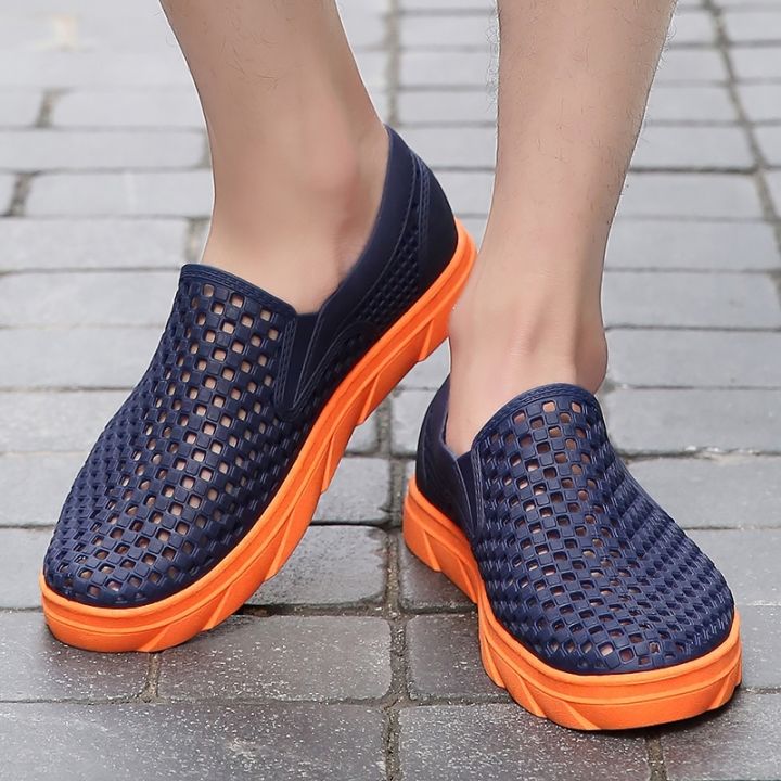 Men's%20Korean-Style%20Hole%20Shoes2023Summer%20Rubber%20High%20Elastic%20Soft-Soled%20Jelly%20Shoes%20Men's%20Non-Slip%20Large%20Size%20Casual%20Men's%20Sandals%20-%20Image%206