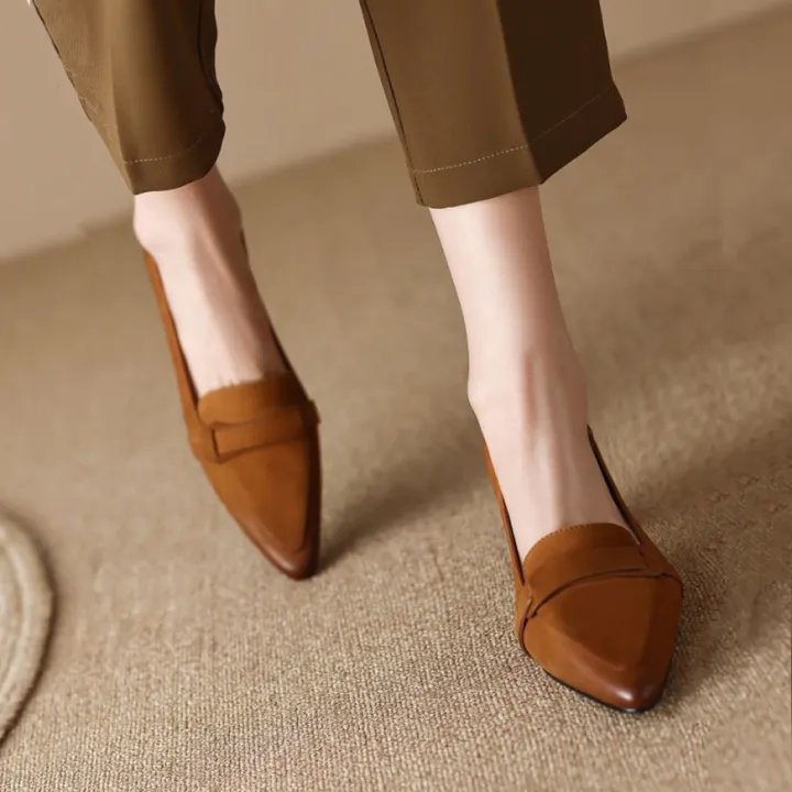 2023Spring%20New%20Real%20Soft%20Leather%20Loafers%20Pointed%20French%20Retro%20Mid%20Heel%20Chunky%20Heel%20Shoes%20Women's%20Low-Cut%20Fashion%20-%20Image%204