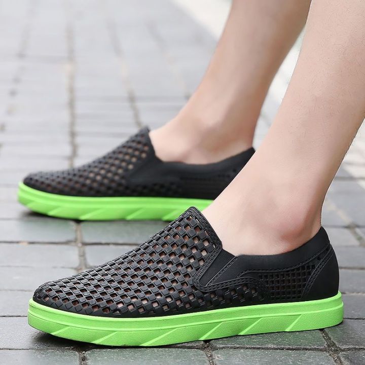 Men's%20Korean-Style%20Hole%20Shoes2023Summer%20Rubber%20High%20Elastic%20Soft-Soled%20Jelly%20Shoes%20Men's%20Non-Slip%20Large%20Size%20Casual%20Men's%20Sandals%20-%20Image%209