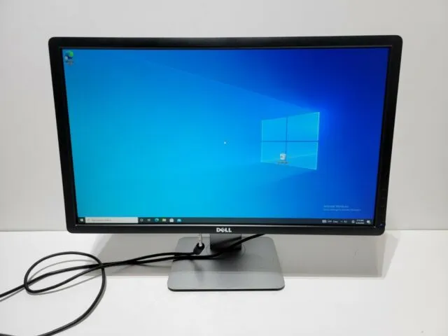Dell%20LED%20%20Ips%20Monitors%20%20%2024inch%2022inch%20%20(refurbished)%20-%20Image%209