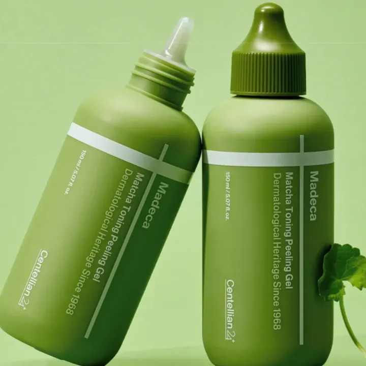 Centellian24%20Madeca%20Matcha%20Peeling%20Gel%20150ml%20%E2%80%93%20Gentle%20Korean%20Exfoliator%20for%20Clear%20&%20Smooth%20Skin%20%7C%20Matcha%20TECA%20Complex%20%7C%20Charcoal%20Capsules%20%7C%20Deep%20Pore%20Care%20Peeling%20Gel%20-%20Image%204