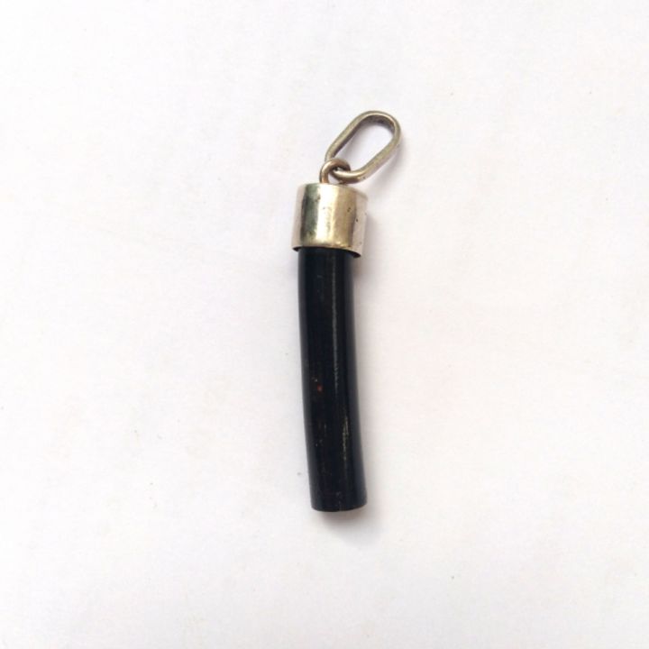 Natural%20Black%20coral%20pendant%20for%20men%20and%20women%20-%20Image%203