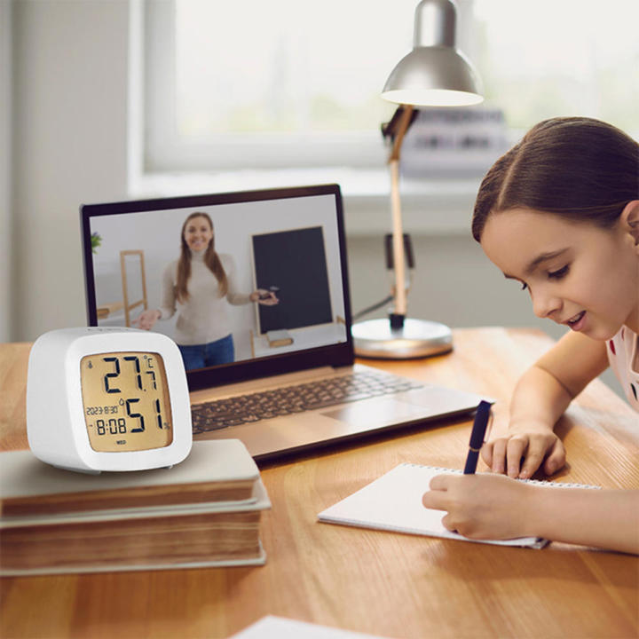 Desktop%20Digital%20alarm%20clock%20Functional%20Digital%20display%20Backlit%20Electronic%20desktop%20clock%20LED%20display%2012/24%20hour%20LED%20alarm%20clock%20-%20Image%206