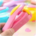 Magnetic Bottom Mini Heat Sealing Machine, Handheld Plastic Bag Sealer for Food Saver and Storage, Compact and Efficient Design. 