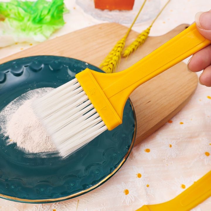 Portable%20Lightweight%20Pastry%20Paint%20Brush%20Cleaning%20Brush%20Reusable%20Food%20Grade%20Oil%20Brush%20Barbecue%20Cooking%20Brush%20For%20Home%20Kitchen%20-%20Image%204