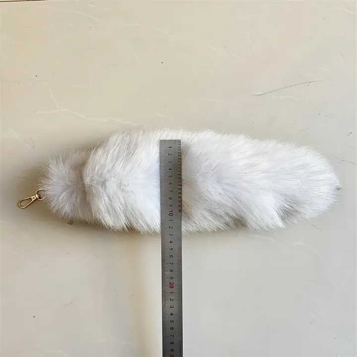 Natural%20Fox%20Fur%20Tail%20Keychain%20Furry%202024%20cHIC%20y2k%20Beautiful%20Accesory%20Length%2040Cm%20Car%20Keychain%20For%20Women%20Fluffy%20Key%20Chain%20-%20Image%206