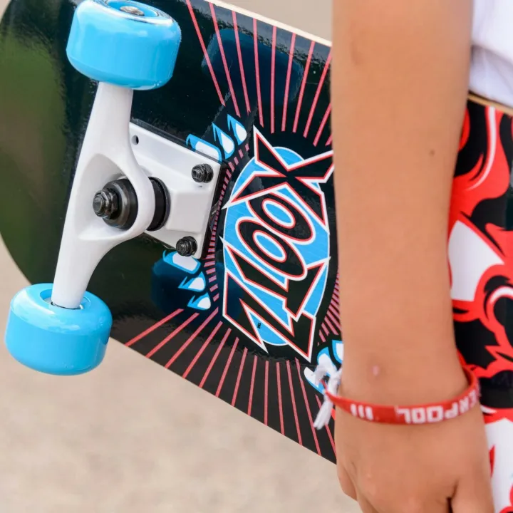 Big%20Skate%20Board%20for%20kids%20&%20adults%20%7B31%20INCHES%7D%20-%20Image%206