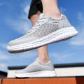 2023 New Shoes Men Sneakers Light Walking Breathable Summer Comfortable Casual Men Shoes Outdoor Running Shoes Sport training. 