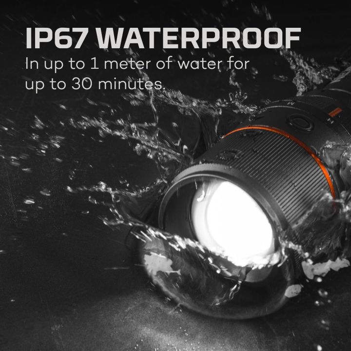 Nebo%20Davinci%E2%84%A2%203500%20Lumens%20Rechargeable%20Flashlight%20-%20Image%204