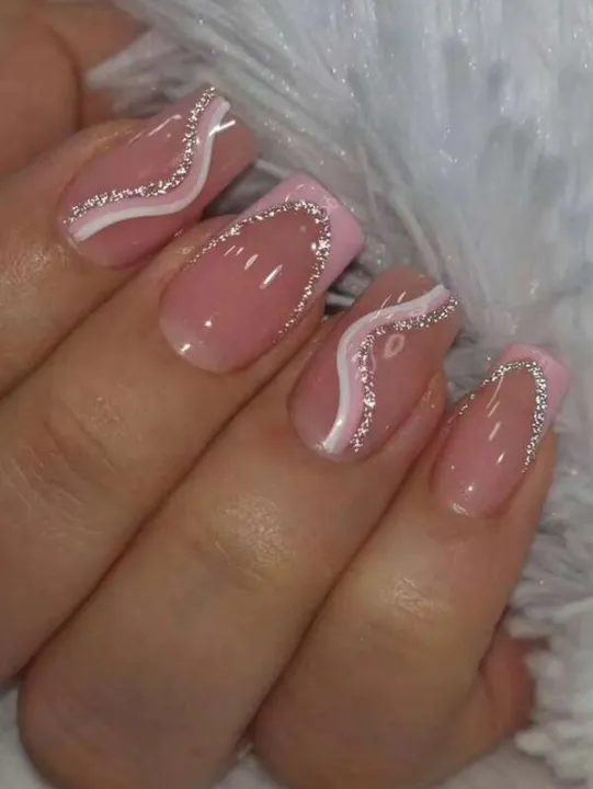 NEW%20The%2024-Piece%20Square%20Elegant%20Striped%20Glitter%20Fingernail%20Set%20Is%20Suitable%20For%20Daily%20Wear%20By%20Students%20And%20Office%20Workers%20Press%20On%20Nails%20-%20Image%202
