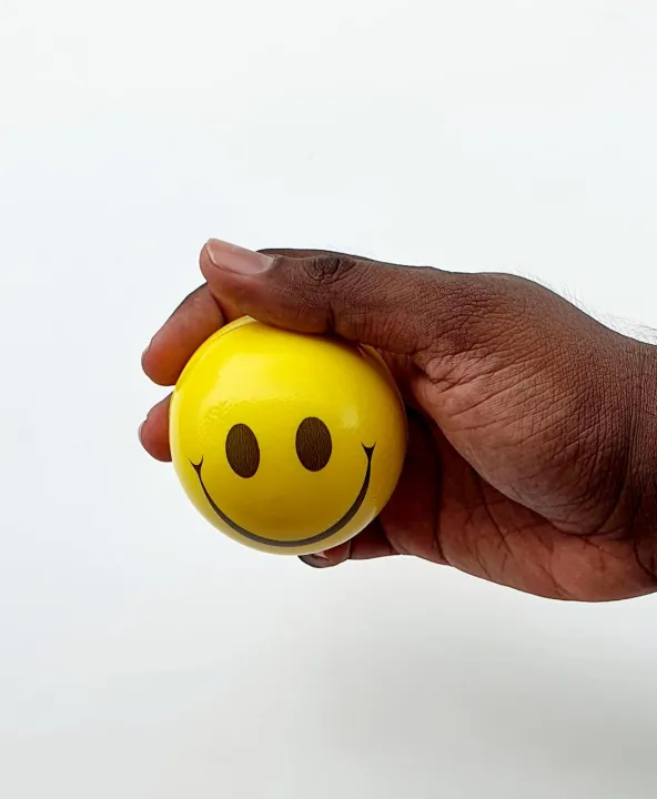 Finger%20Exercise%20Ball%20Stress%20Ball%20with%20Smiley%20Face%20Finger%20Massage%20Ball%20Stress%20Ball%20with%20Happy%20Face%20-%20Image%204