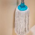 COTTON MOP 350G WITH 120CM PLASTIC COATED METAL HANDLE - FEATHER. 