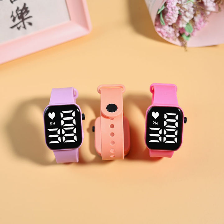 New%20upgraded%20LED%20digital%20watch%20with%20large%20screen,%20stylish%20Y1%20minimalist%20square%20button%20digital%20electronic%20watch%20-%20Image%203